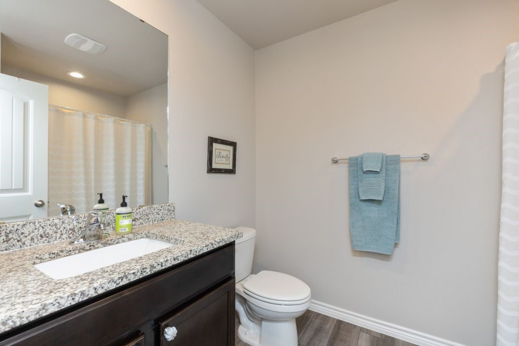 Undefined Property Photo 27