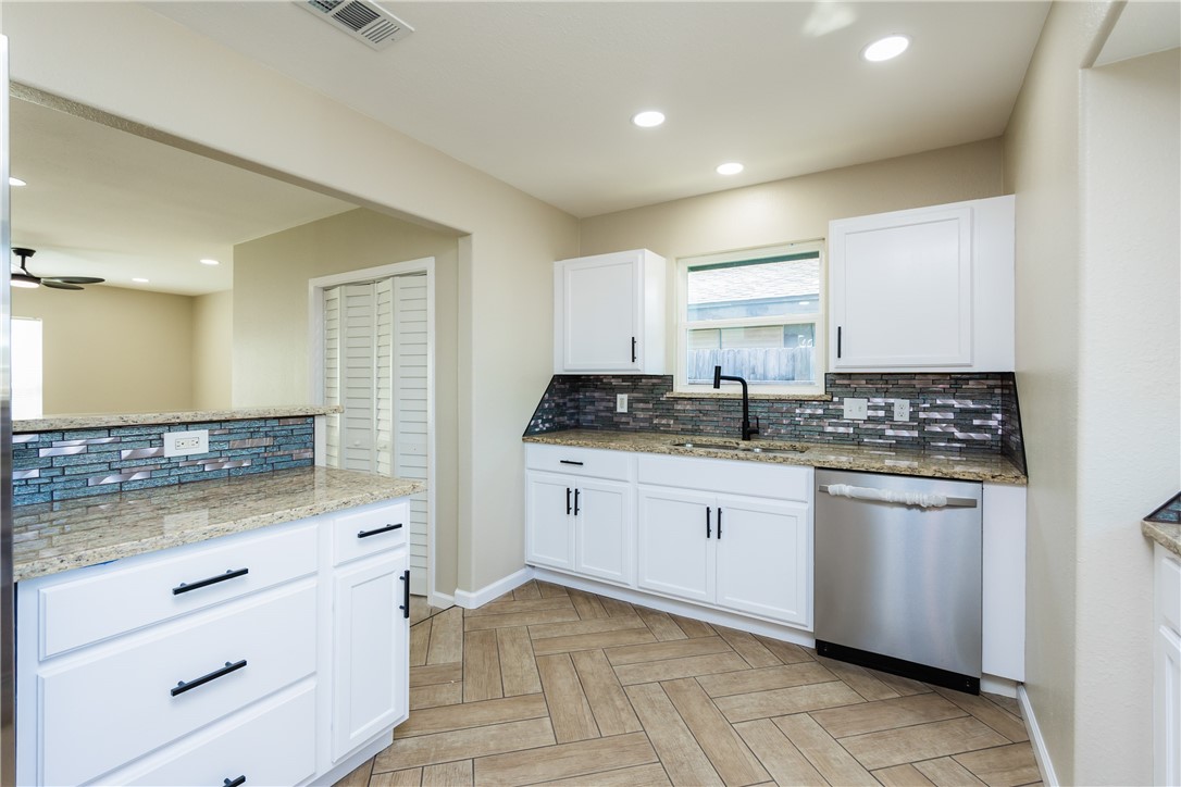 5806 Glen Arbor Dr Property Photo 15