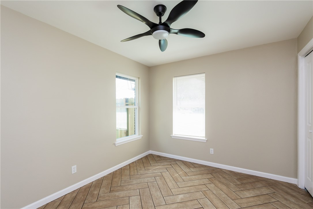 5806 Glen Arbor Dr Property Photo 23