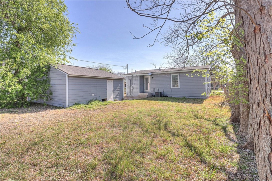 4941 Monitor St Property Photo 27