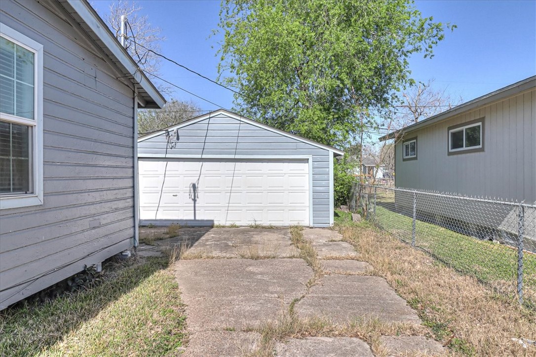 4941 Monitor St Property Photo 31