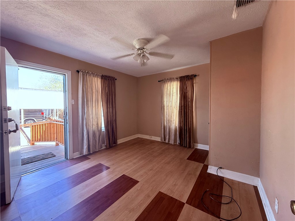 1602 14th St Property Photo 6