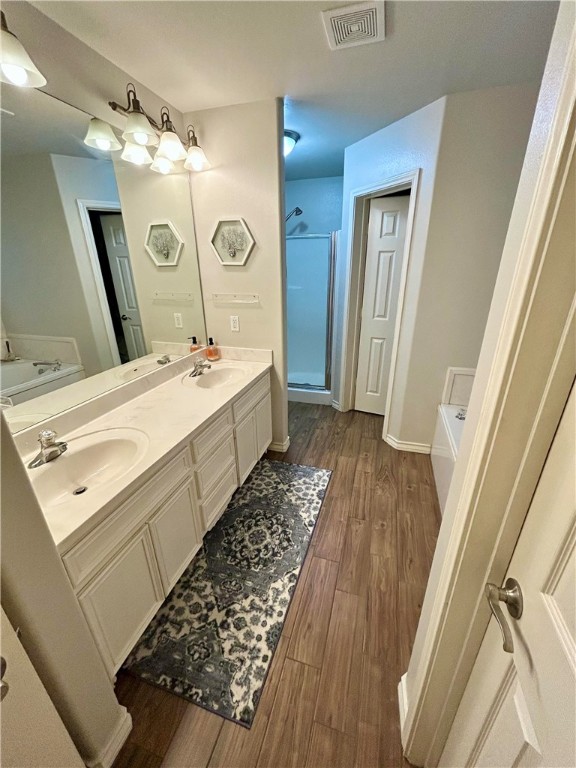 7005 Vineyard Dr Property Photo 4