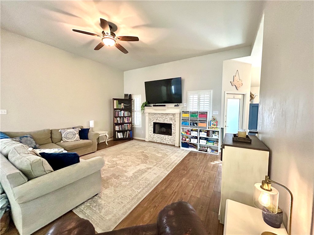 7005 Vineyard Dr Property Photo 14