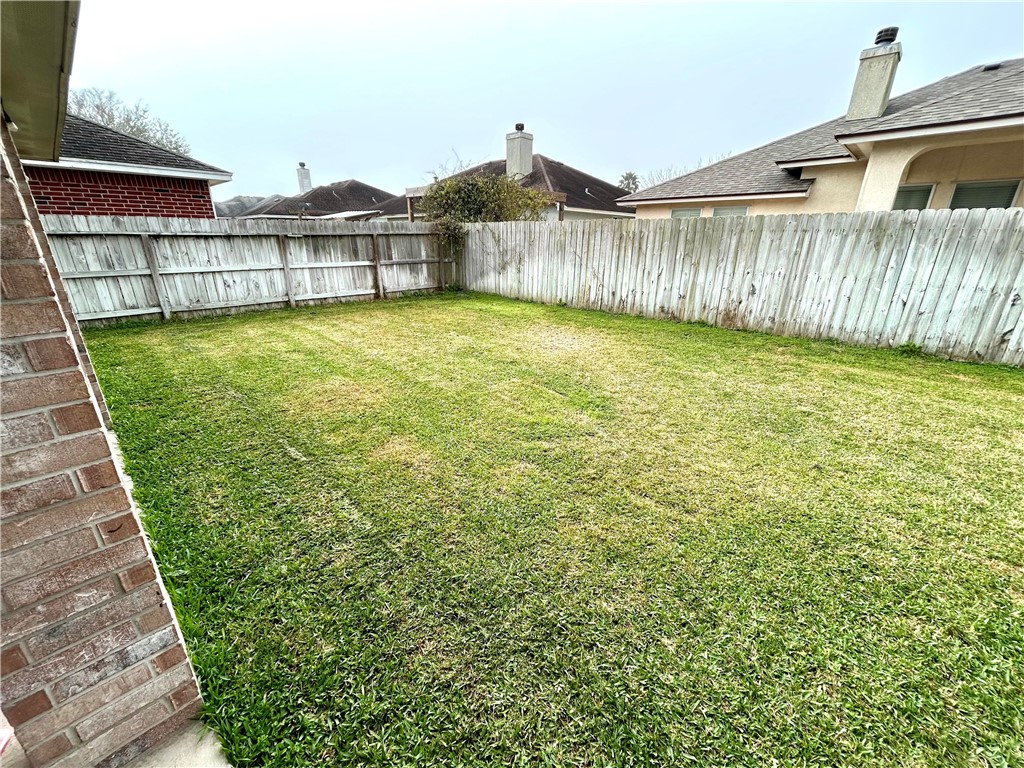 7005 Vineyard Dr Property Photo 40