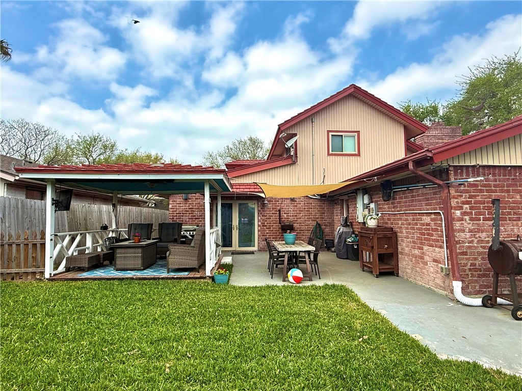5337 Inverness Dr Property Photo 34
