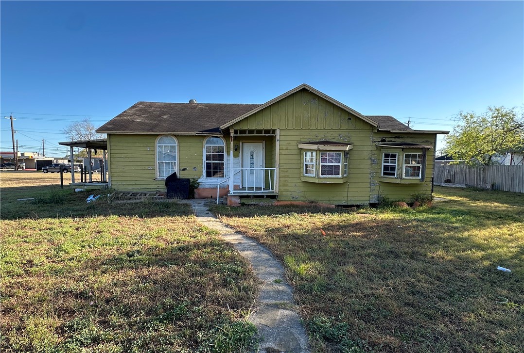 126 Fannin St Property Photo 1