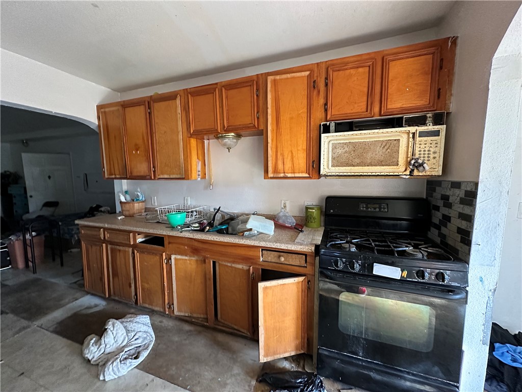 126 Fannin St Property Photo 2