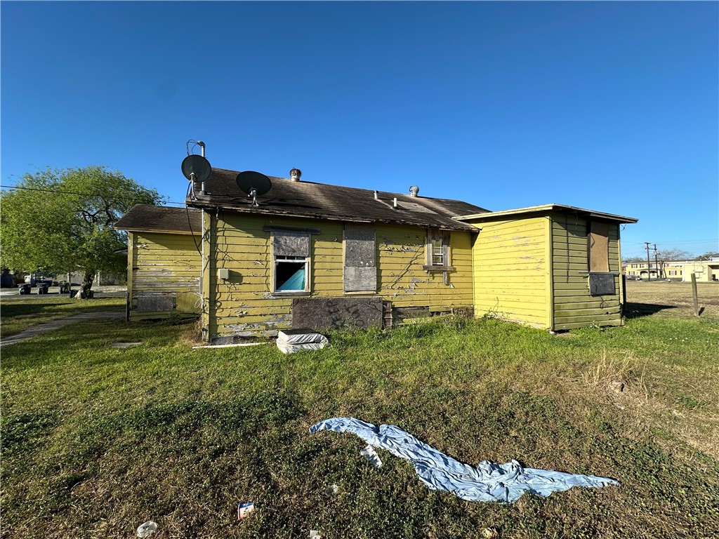 126 Fannin St Property Photo 12