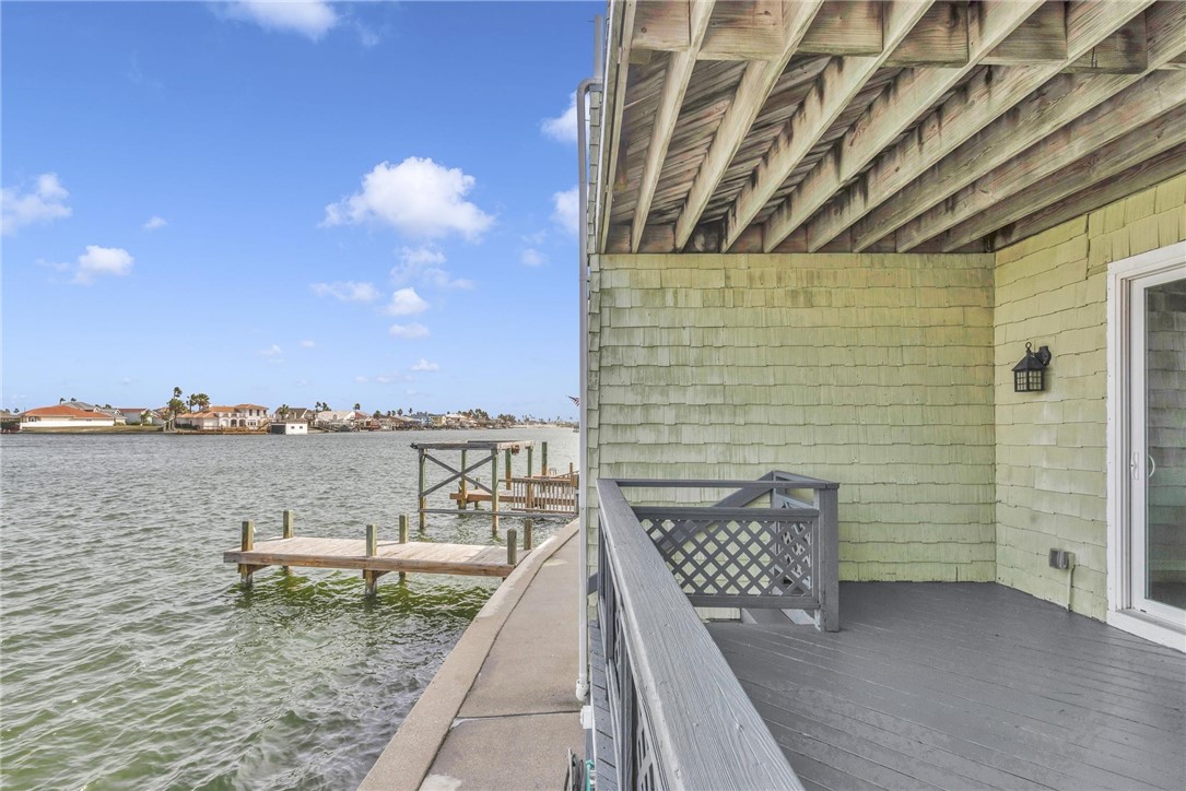 15401 Fortuna Bay Dr Property Photo 25