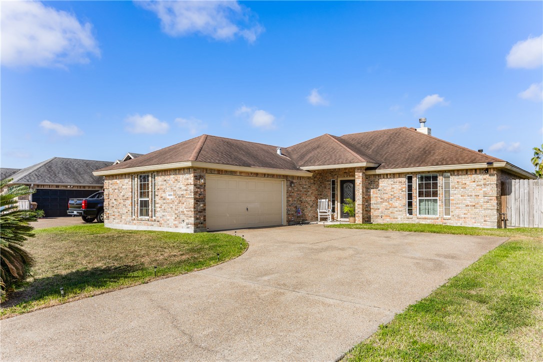 8205 Salsa Dr Property Photo 1