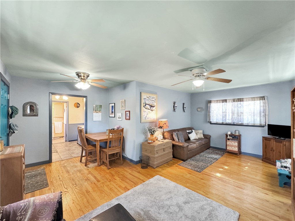 1901 Stardust Property Photo 9
