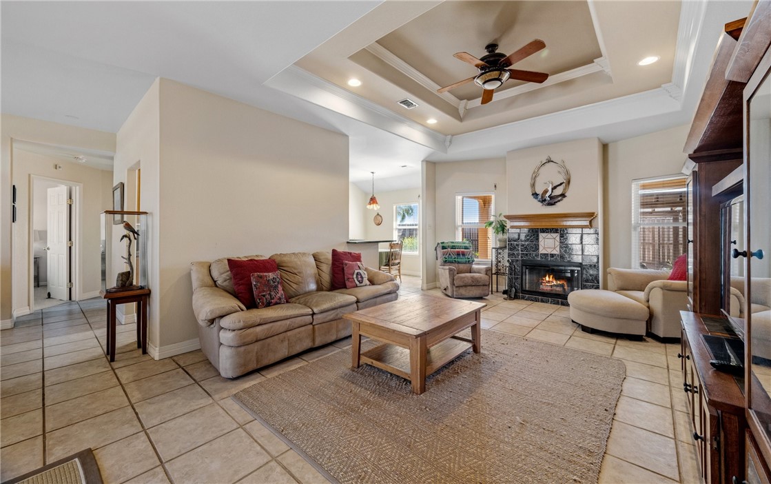 15930 Cabo Blanco Dr Property Photo 8