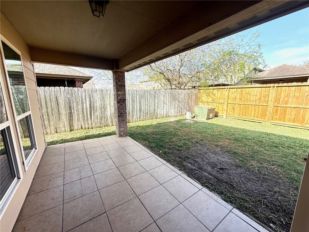 2205 Cardinales Property Photo 34