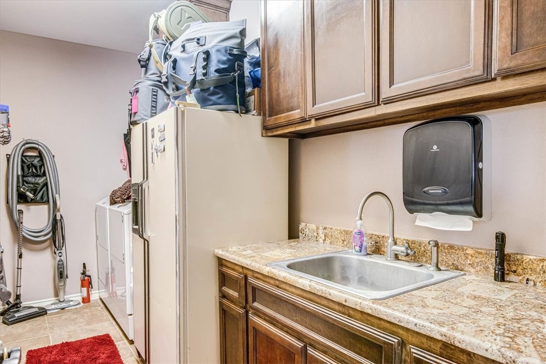 8225 Taylors Way Ct Property Photo 35