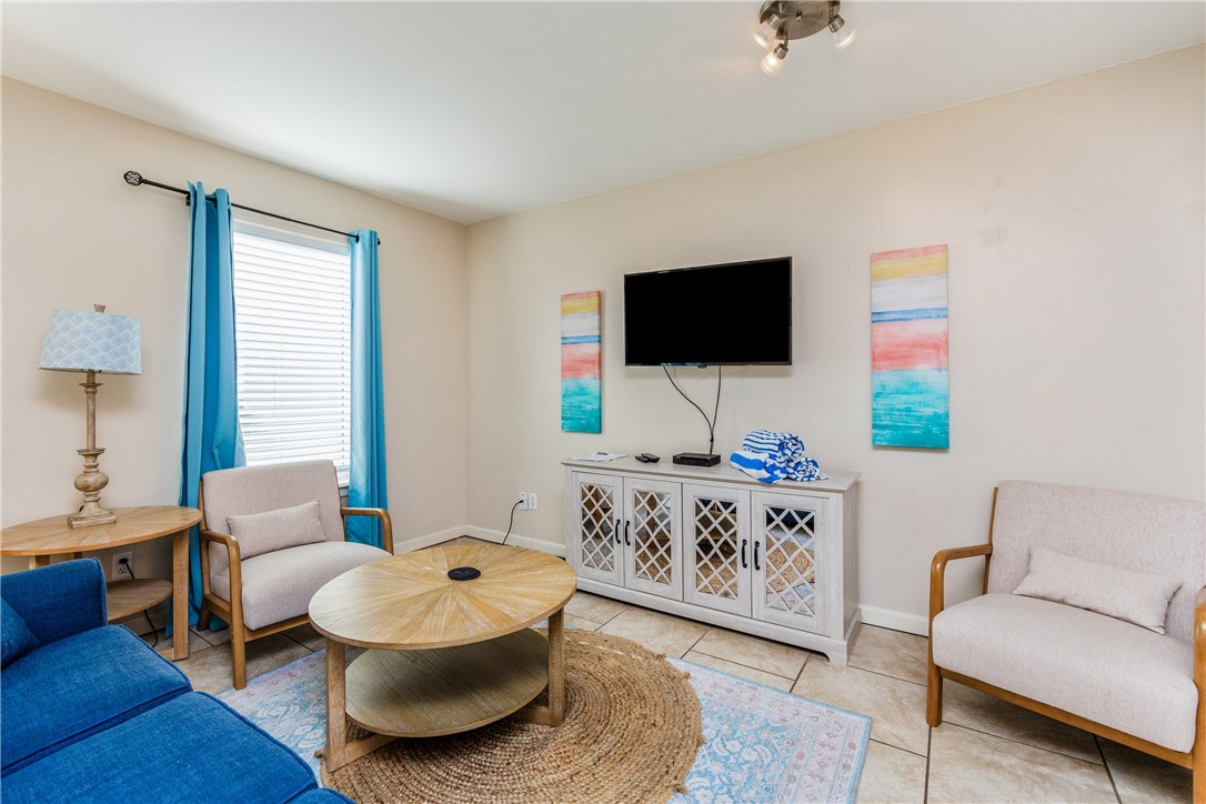 15010 Leeward Dr 9303 Property Photo 7