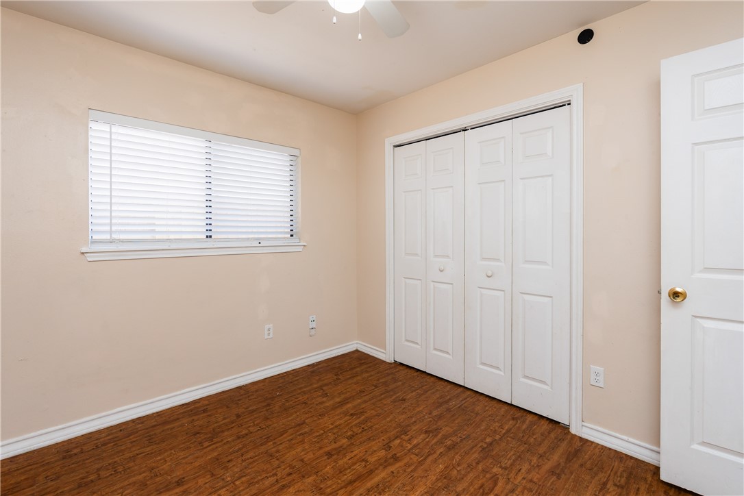 905 Saint Timothy St Property Photo 24