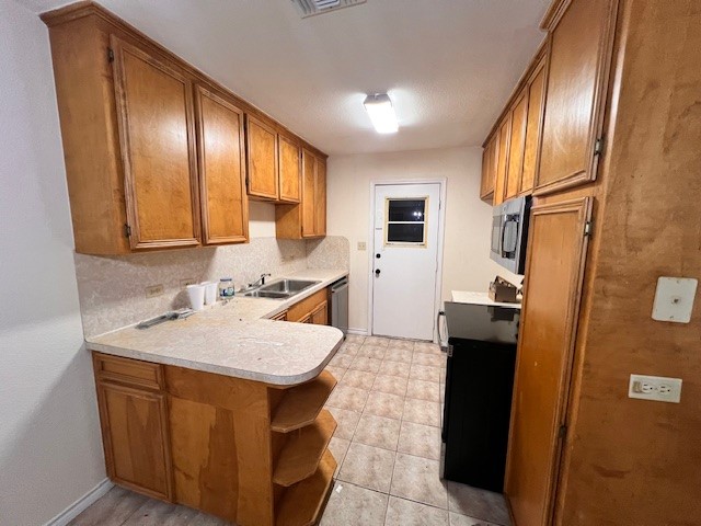 1200 Kline B Property Photo 4