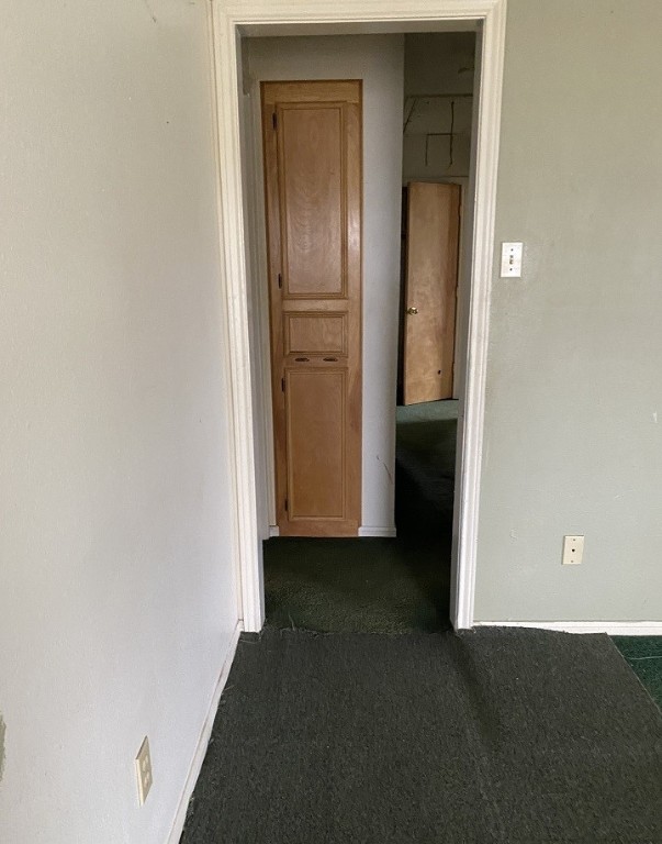 520 W Soyars St Property Photo 7