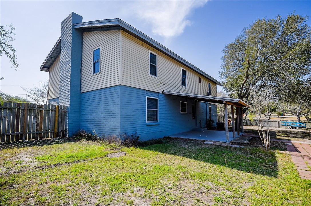 740 Princess Dr Property Photo 34