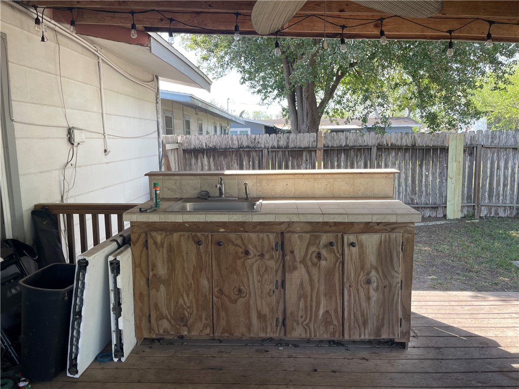 1310 E Fordyce Ave Property Photo 15