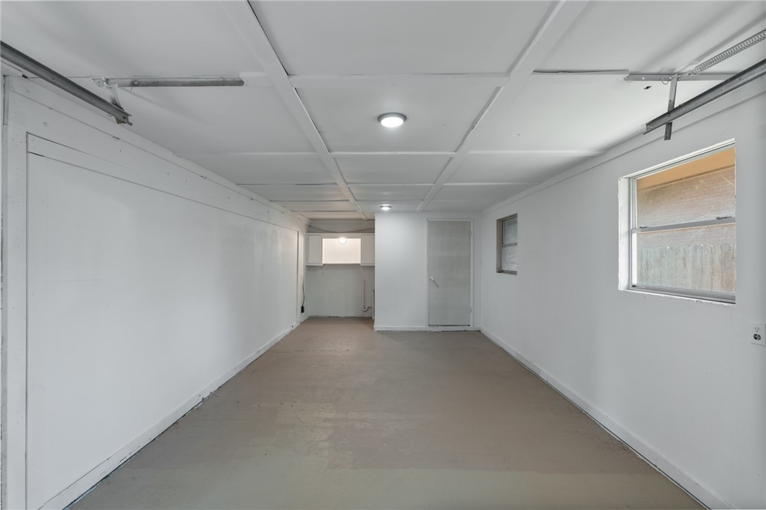 1511 Fairdale St Property Photo 26