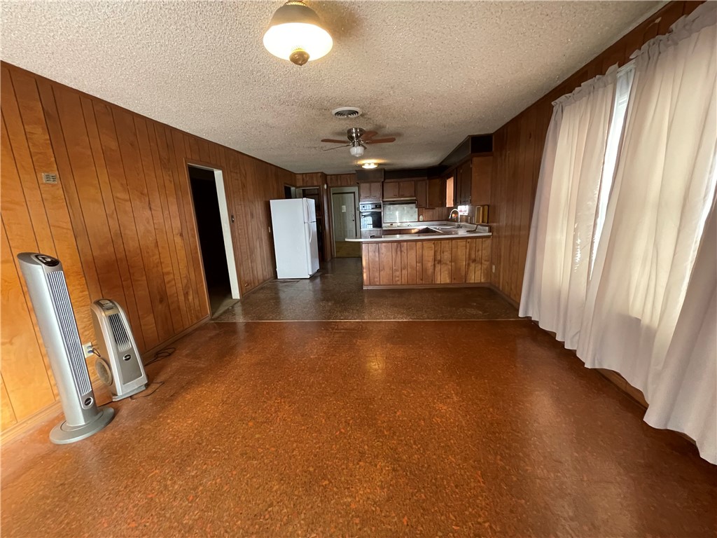 2945 Carver Dr Property Photo 10