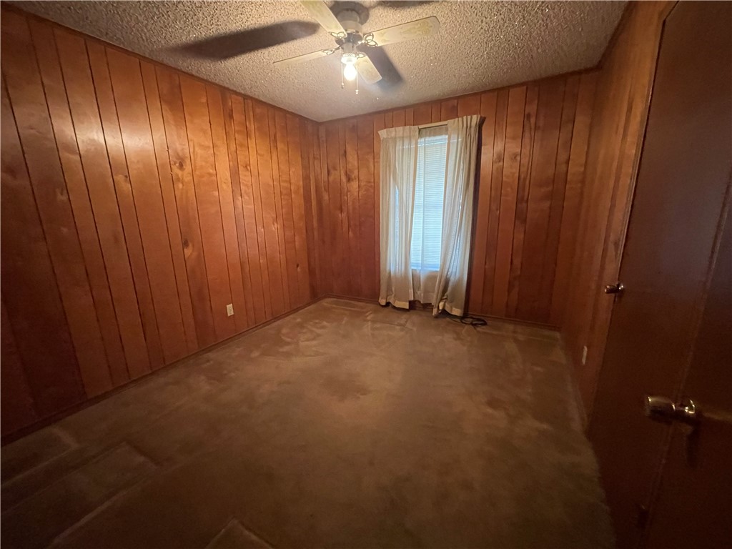 2945 Carver Dr Property Photo 22