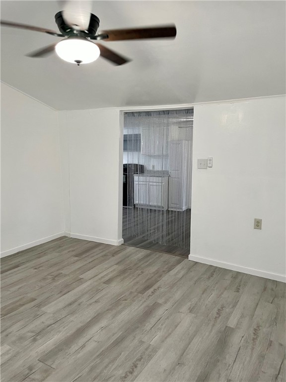 516 Sodville St Property Photo 8