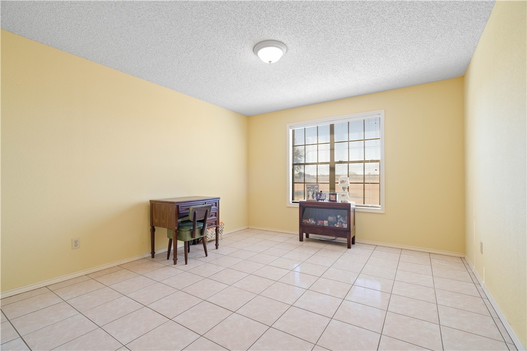 879 Fm 3087 Property Photo 12
