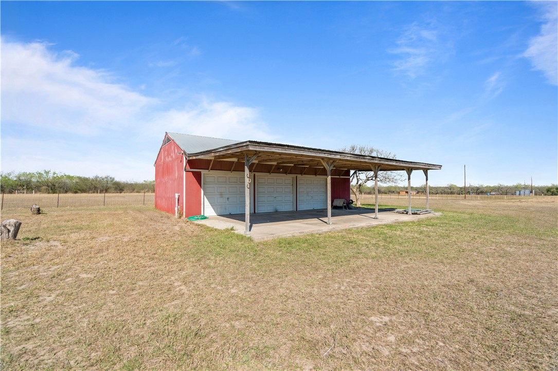 879 Fm 3087 Property Photo 22