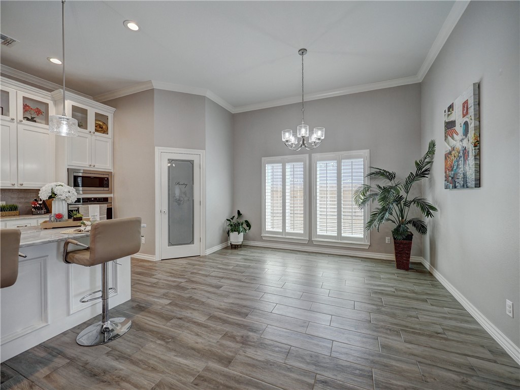 6645 Paddington Dr Property Photo 15