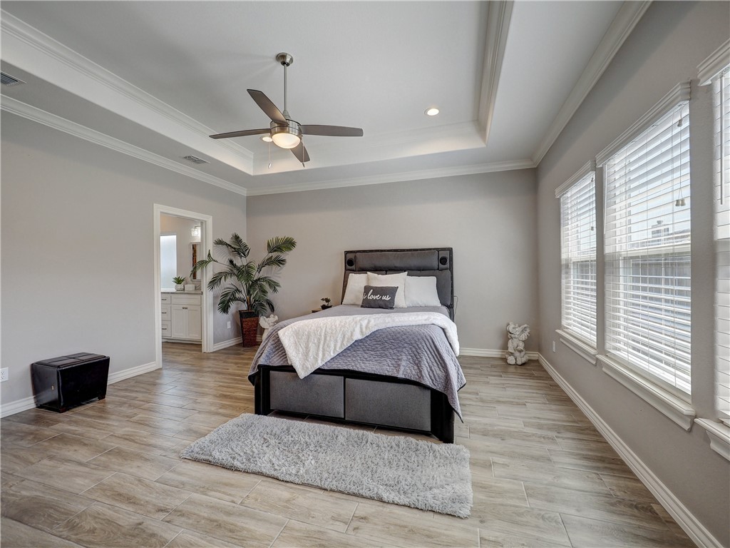 6645 Paddington Dr Property Photo 17
