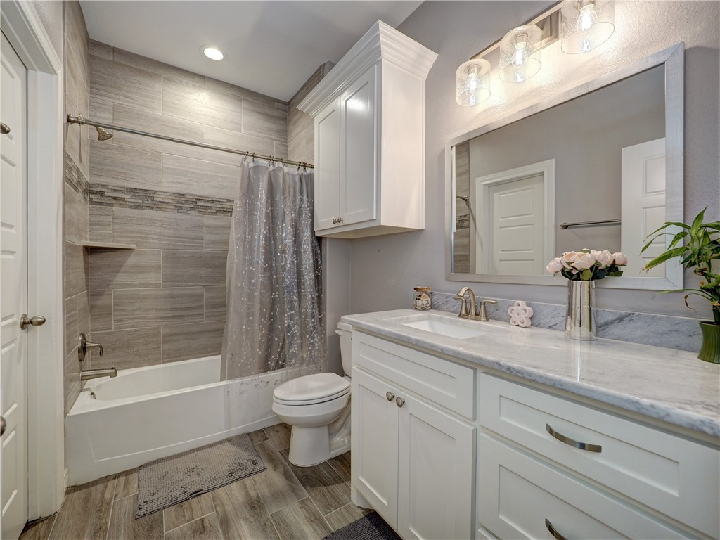 6645 Paddington Dr Property Photo 26