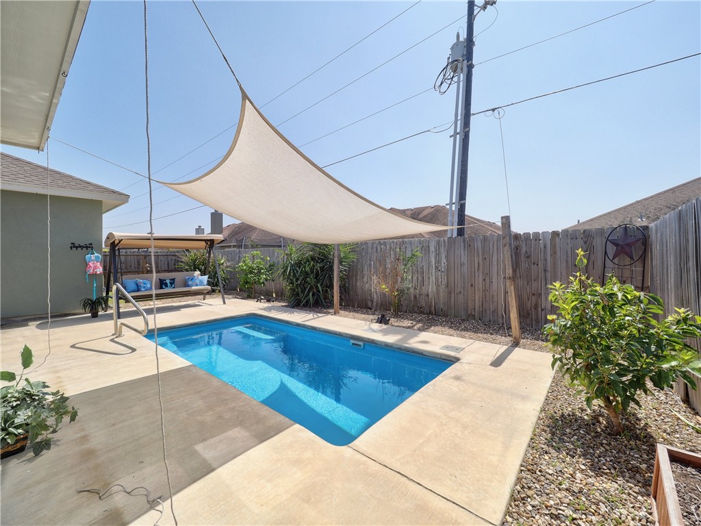 6645 Paddington Dr Property Photo 38
