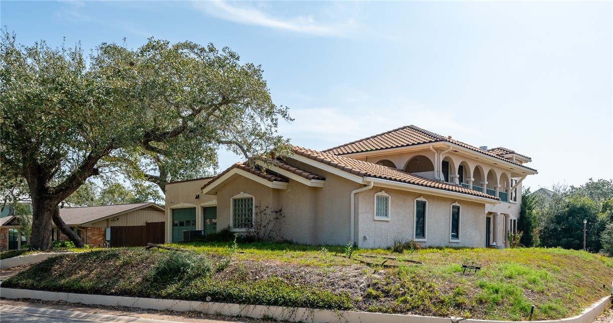 2304 Harbor Dr Property Photo
