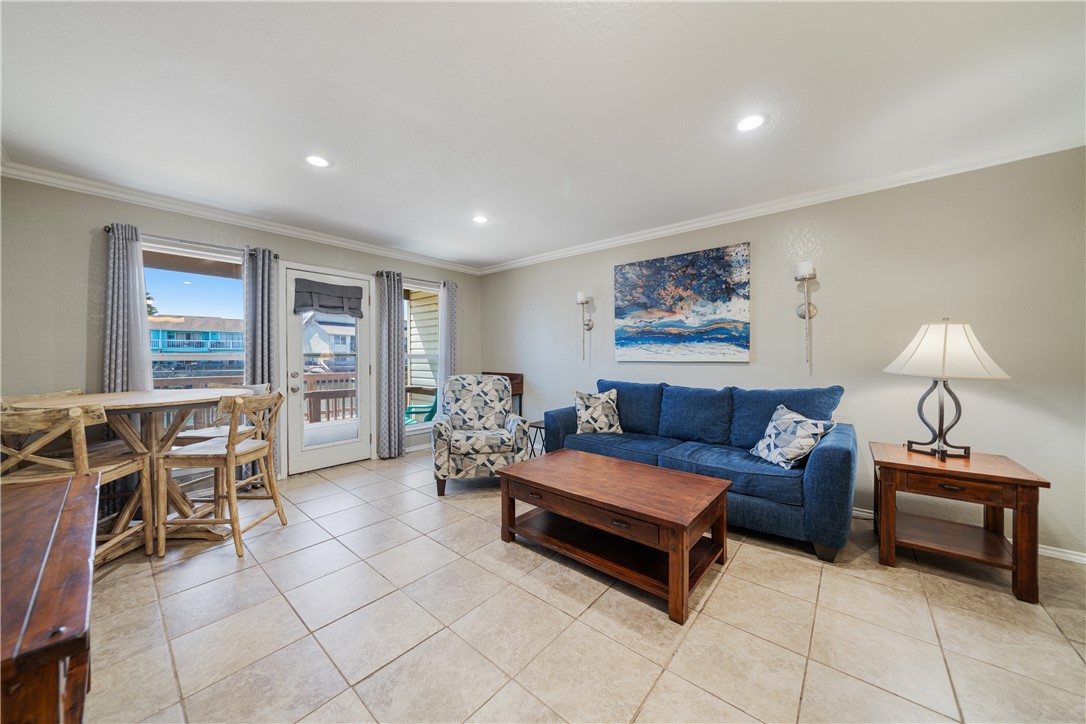 13997 Fortuna Bay Dr 101 Property Photo 6