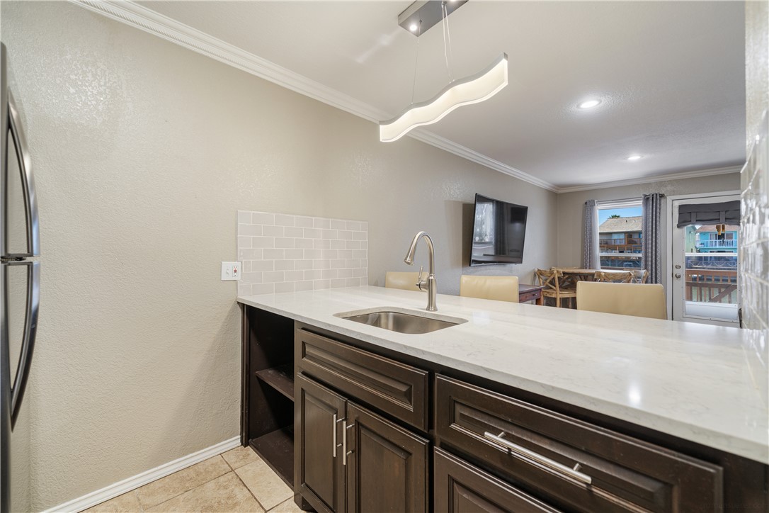 13997 Fortuna Bay Dr 101 Property Photo 10