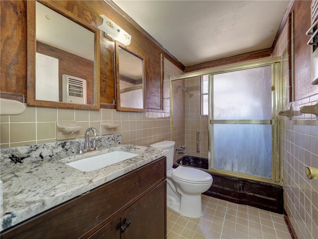 813 Martinez St Property Photo 14
