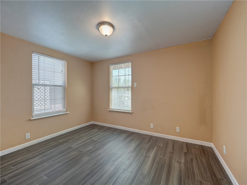 813 Martinez St Property Photo 17