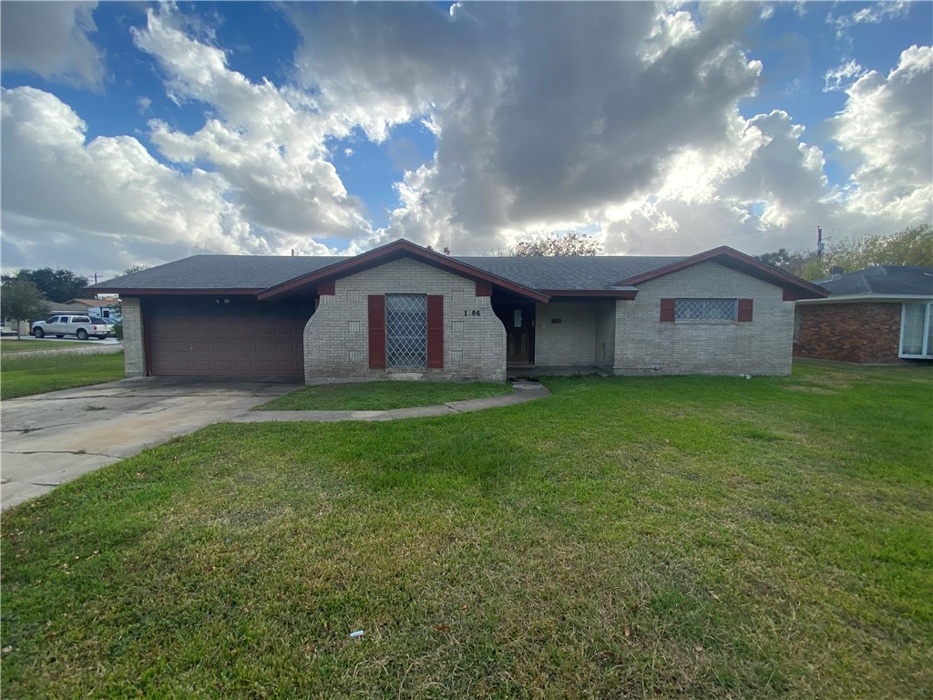1306 Burkedale Dr Property Photo