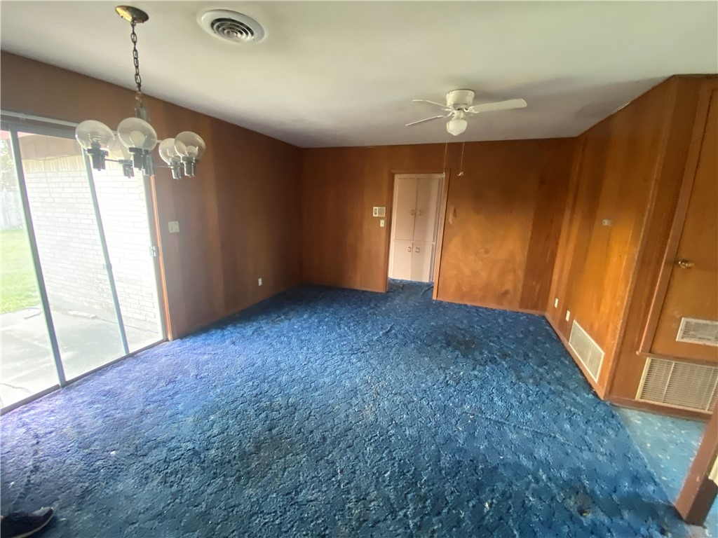 1306 Burkedale Dr Property Photo 11