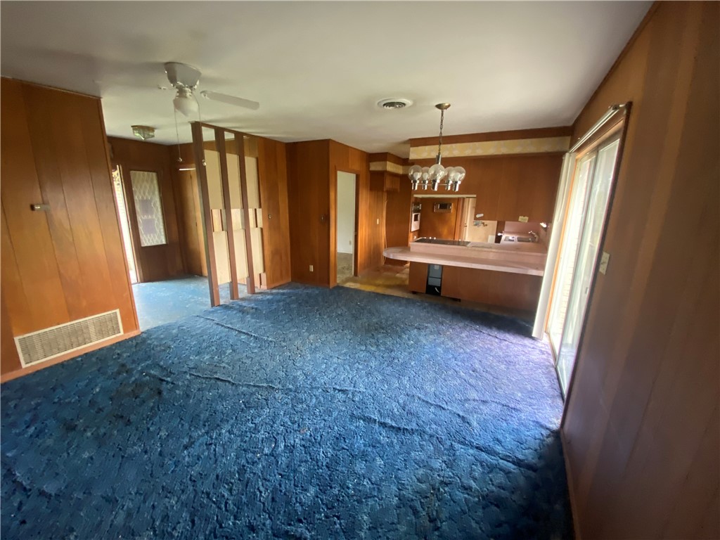 1306 Burkedale Dr Property Photo 12
