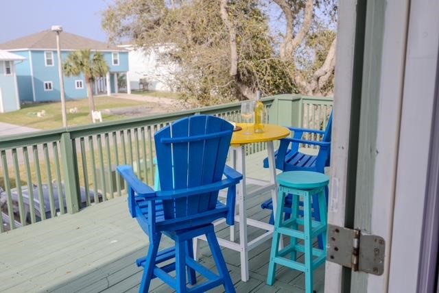 9 Neptune Dr Property Photo 12