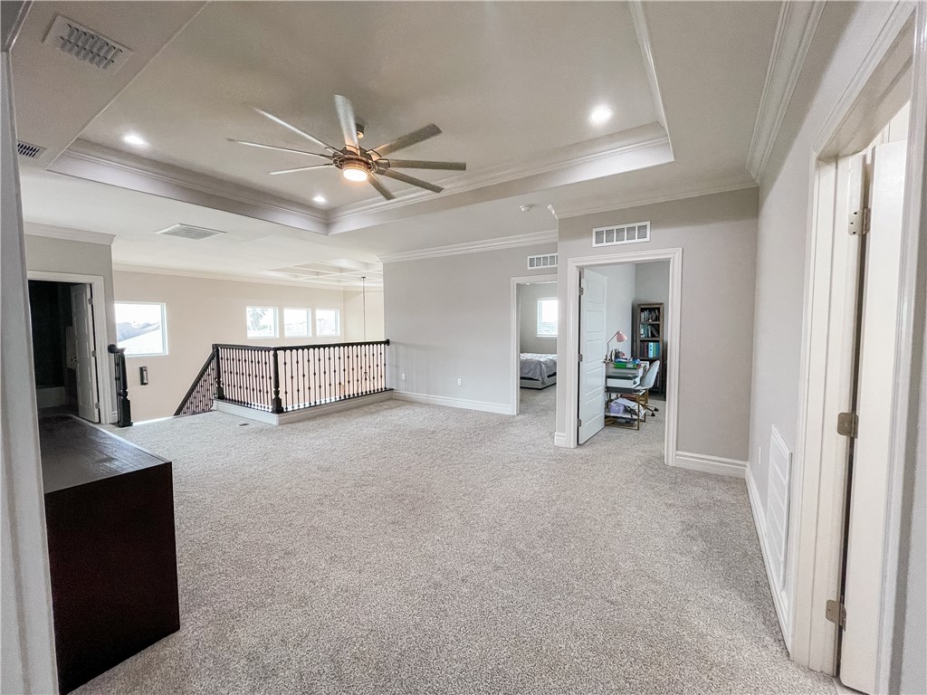 8137 Berenstain Dr Property Photo 19