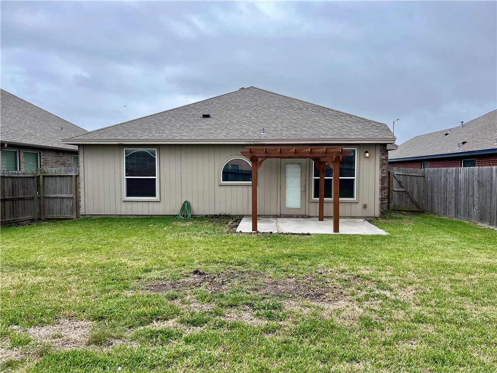 2212 Tallow Dr Property Photo 17