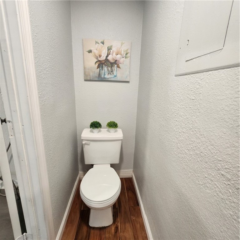 1714 Amber Dr Property Photo 10