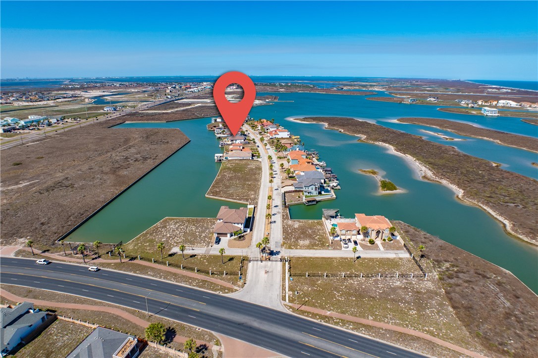 15133 Cane Harbor Blvd Property Photo 11
