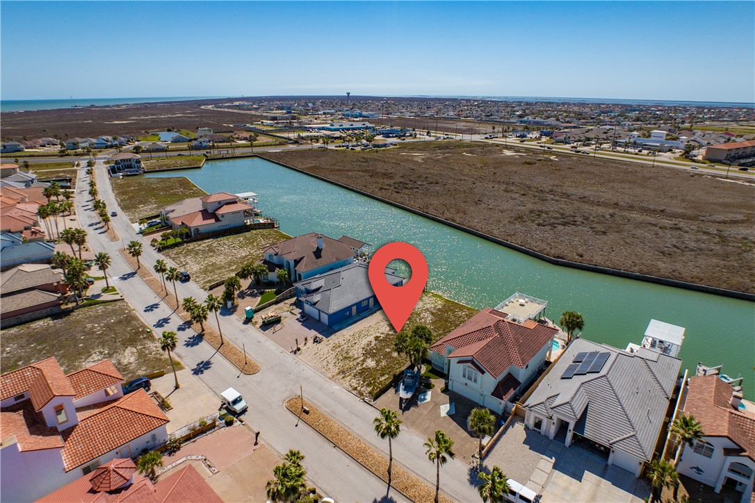 15133 Cane Harbor Blvd Property Photo 14