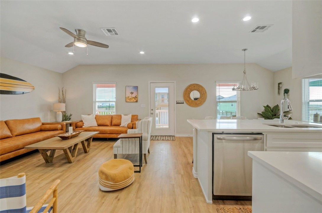 107 Redfish Property Photo 12